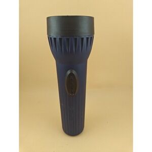 Eveready 7 Inch Flashlight Lightweight Easy Hold Plastic Blue Handheld